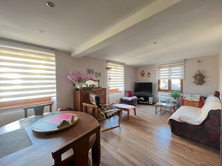  Maison  vendre 9 pices 211 m