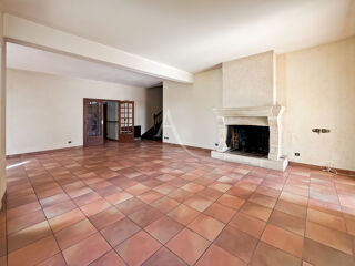  Maison à vendre 8 pièces 230 m²