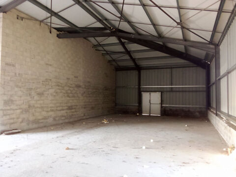 Entrep&ocirc;t &agrave; louer EYSINES 2053 33320 Eysines