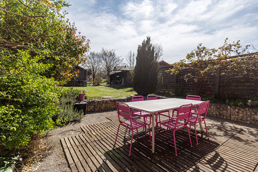 "AMARANTE" - CO-EXCLUSIVITE LAFORET - MESIGNY - MAISON T5 de 161,07 m² - TERRAIN de 394 m² - DPE D