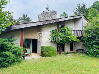  Maison  vendre 7 pices 220 m