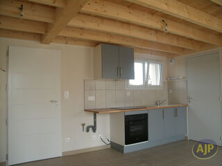  Maison à louer 2 pièces 62 m²