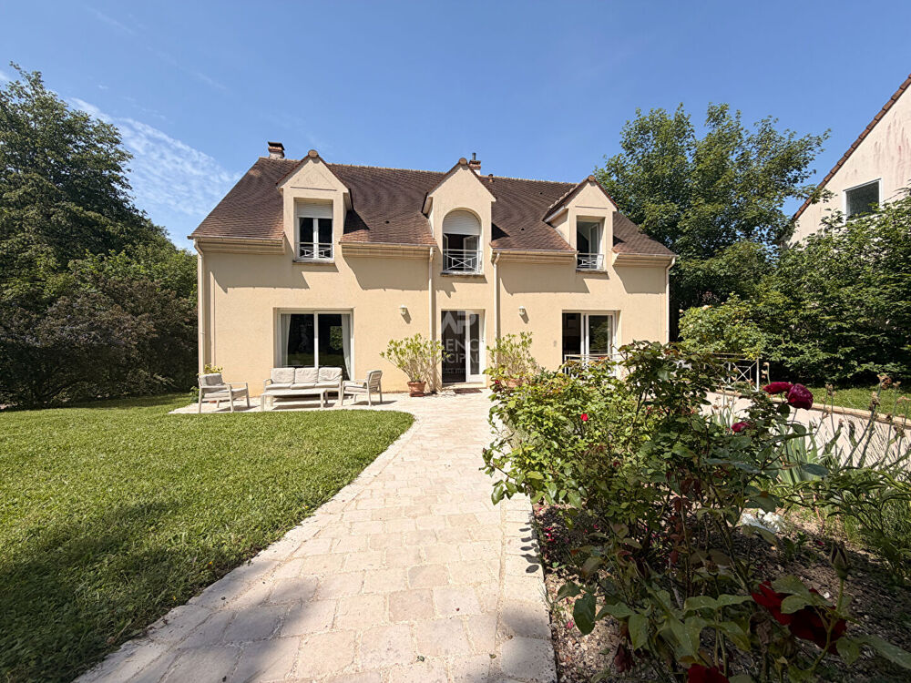 Location Maison Maison 7 pièces  228 m2 avec jardin - L'Etang La Ville L etang la ville