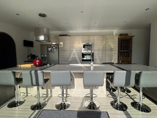  Maison � vendre 6 pi�ces 171 m�