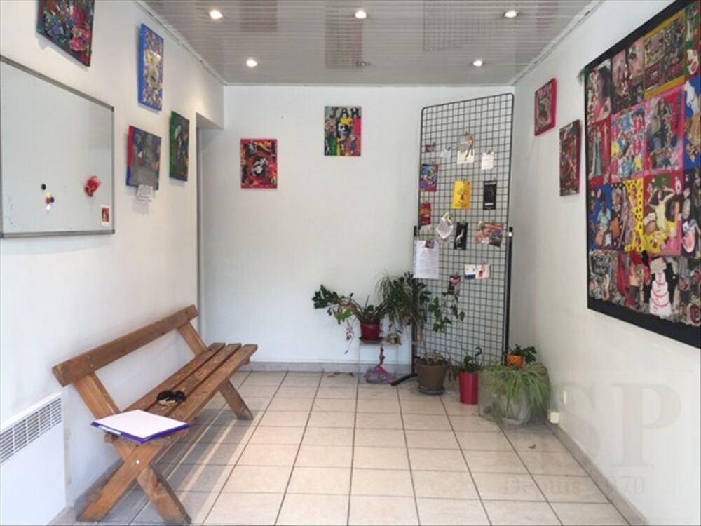   LOCAL BUREAU AIX EN PROVENCE - 103 m2 