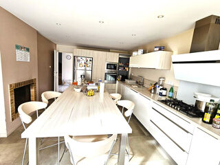 Maison à vendre 8 pièces 205 m²