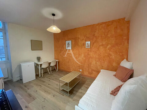   Appartement Fontenay Le Comte 1 pi�ce(s) 17.75 m2 Appartement - 1 pi�ce(s) - 18 m�