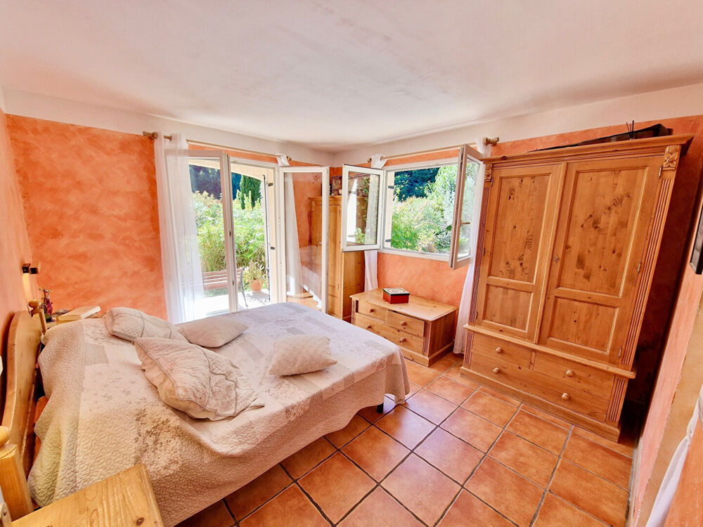 � vendre  Maison Le Broc (06510)