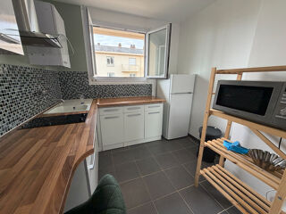  Appartement à louer 3 pièces 55 m²