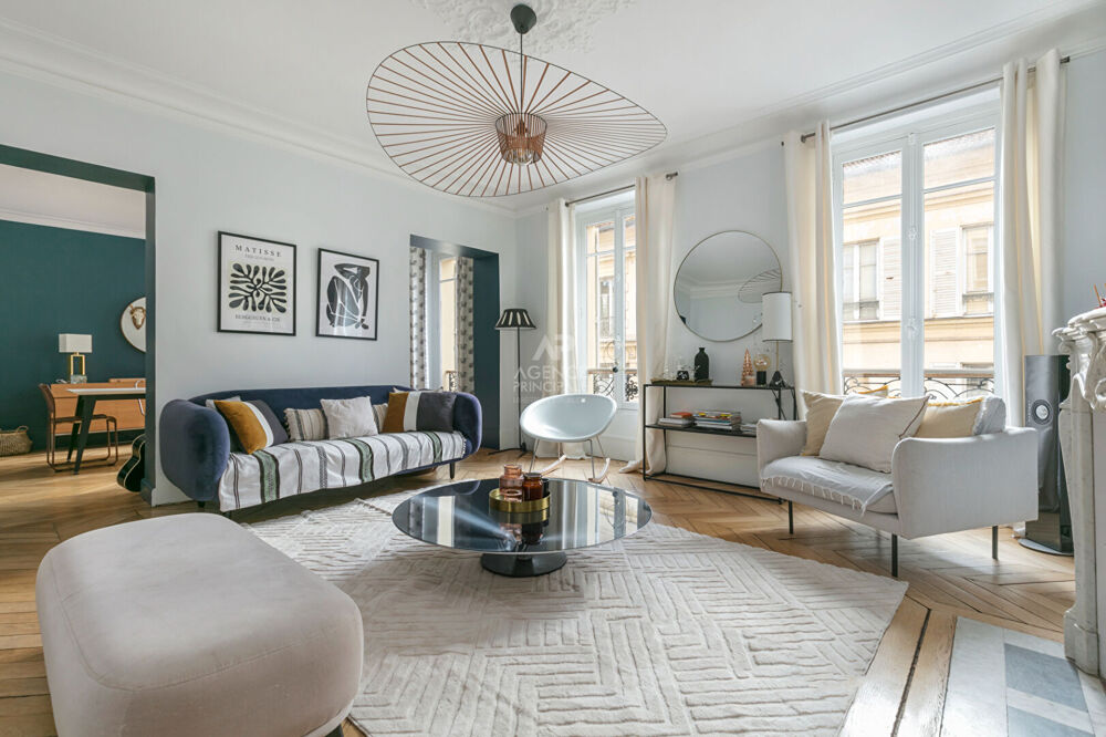 Vente Maison Versailles Notre-Dame Les Prés - Maison 12 pièces 267m² au sol avec terrasse et jardin agrémenté d'une piscine Versailles