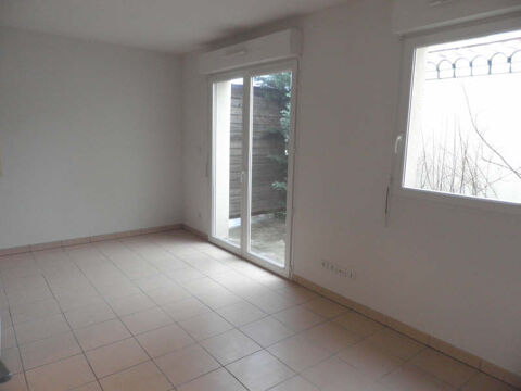   T1 LE GOND PONTOUVRE - 1 pi�ce(s) - 26.59 m2 Appartement - 1 pi�ce(s) - 27 m�