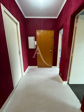 Appartement  vendre 2 pices 55 m