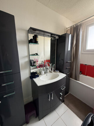  Appartement � vendre 4 pi�ces 65 m�