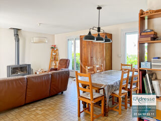 Vente Maison Briis sous forges - 5 chambres - sous sol total - Maison a fort potentiel Briis sous forges