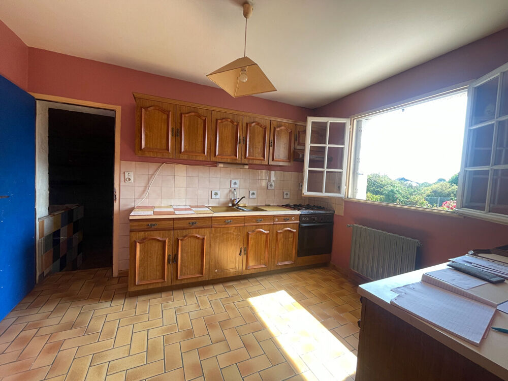 Maison 5 pièces à vendre à Le Tour du Parc - Proche plage et commerces