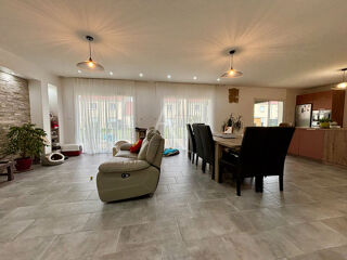  Maison  vendre 5 pices 113 m