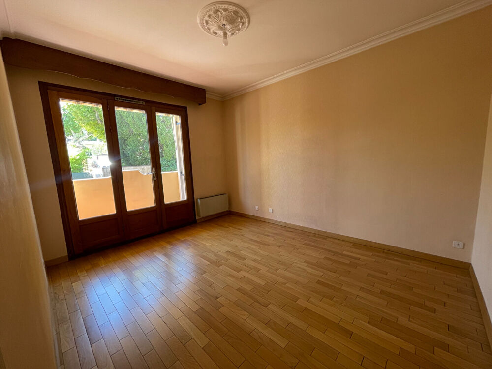 Location Appartement À LOUER ? Appartement T4 de 67 m² avec balcons, cave et parking privatif ? Les Milles Aix en provence