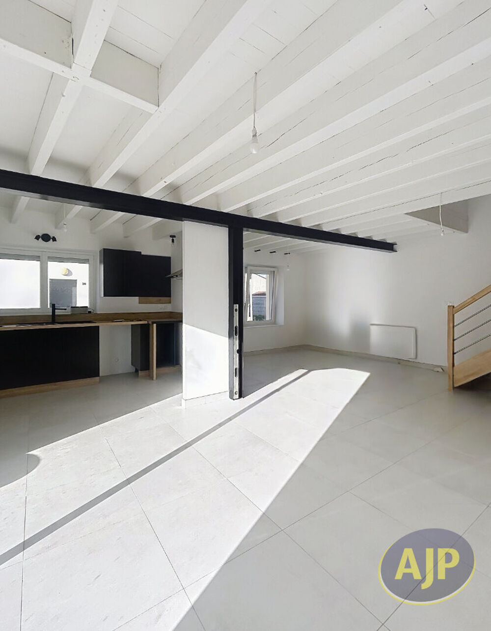 MAISON 3 CHAMBRES - GENESTON