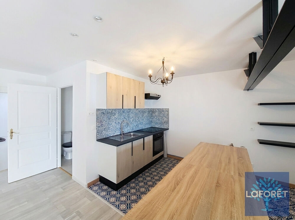 Location Appartement Appartement La Foret Sainte Croix 4 pièce(s) 103.05 m2 La foret sainte croix