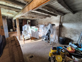  Remise / Grange � vendre 1 pi�ce 666 m� Saint caprais