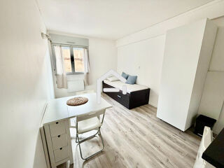  Appartement à louer 1 pièce 18 m²