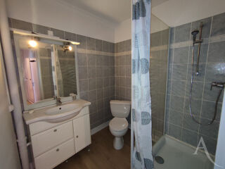  Appartement à louer 2 pièces 52 m²