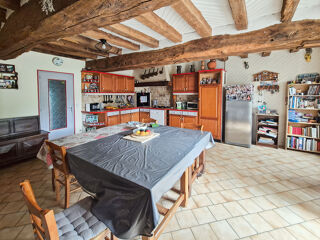  Maison  vendre 6 pices 140 m