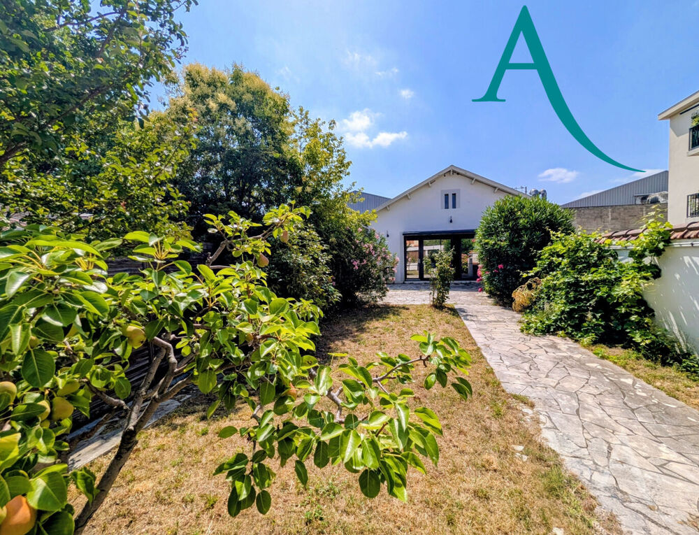 Maison T5 jardin, 2 terrasses, Carport / Toulouse Rangueil / Jules Julien
