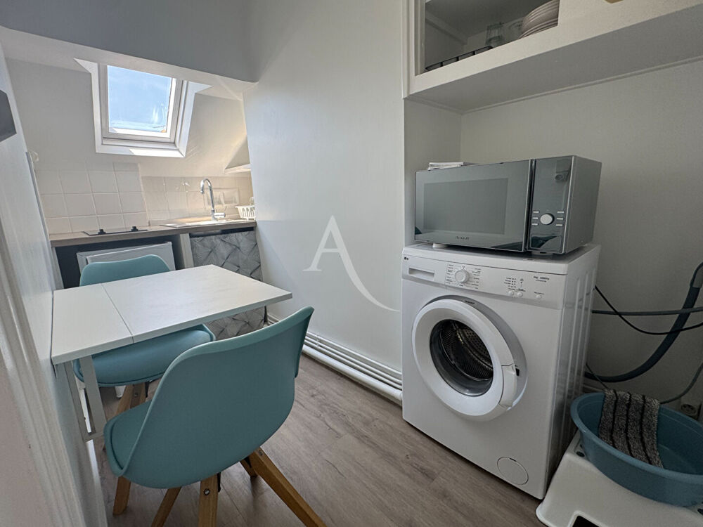 Location Appartement T2 meublé rénové - Dernier étage - Quartier Ruban Bleu Saint nazaire