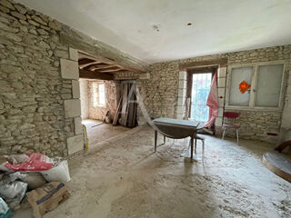  Maison  vendre 4 pices 300 m