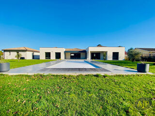  Maison � vendre 4 pi�ces 150 m�