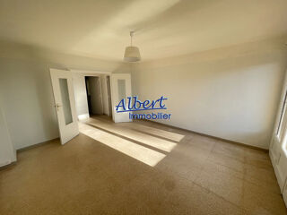  Appartement à louer 3 pièces 58 m²