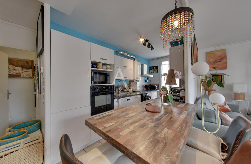 AUXERRE - APPARTEMENT LUMINEUX PROCHE BIBLIOTHÈQUE - 84 m²