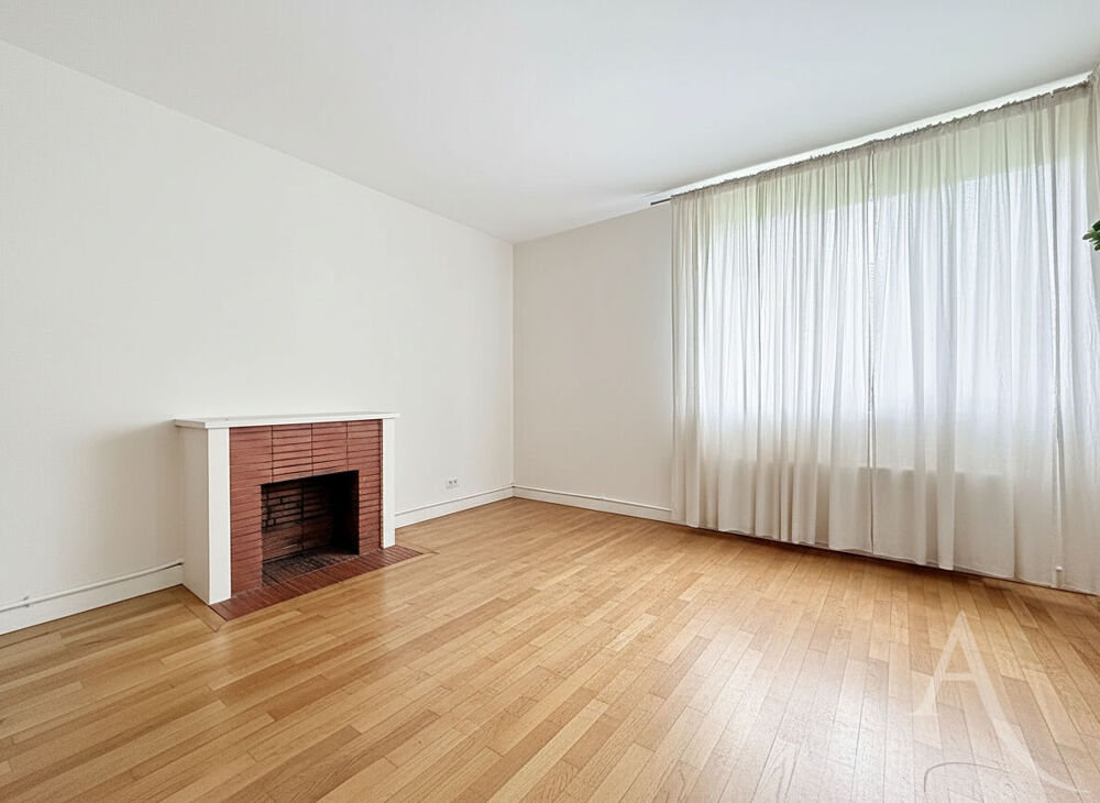 Appartement Mantes La Jolie 5 pièces en duplex 3 chambres et cave