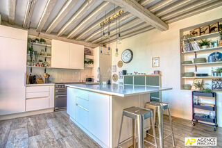  Maison à vendre 9 pièces 219 m²