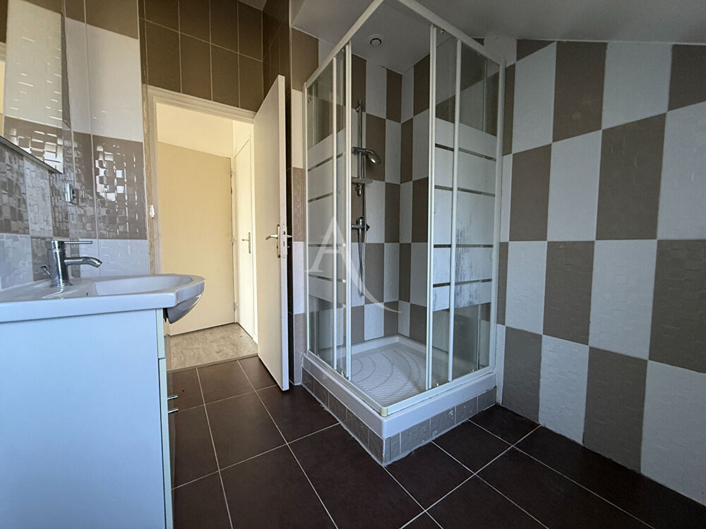 Location Appartement Appartement  3 pièce(s) 42.74 m2 Dourdan