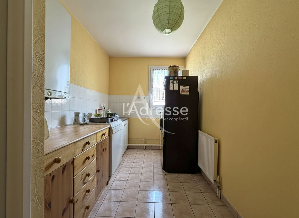 Appartement Bussy Saint Georges 4 pièce(s)