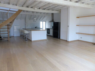  Appartement à louer 3 pièces 60 m²