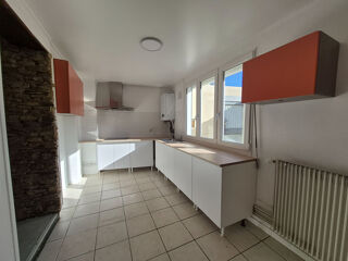  Immeuble � vendre 5 pi�ces 163 m�