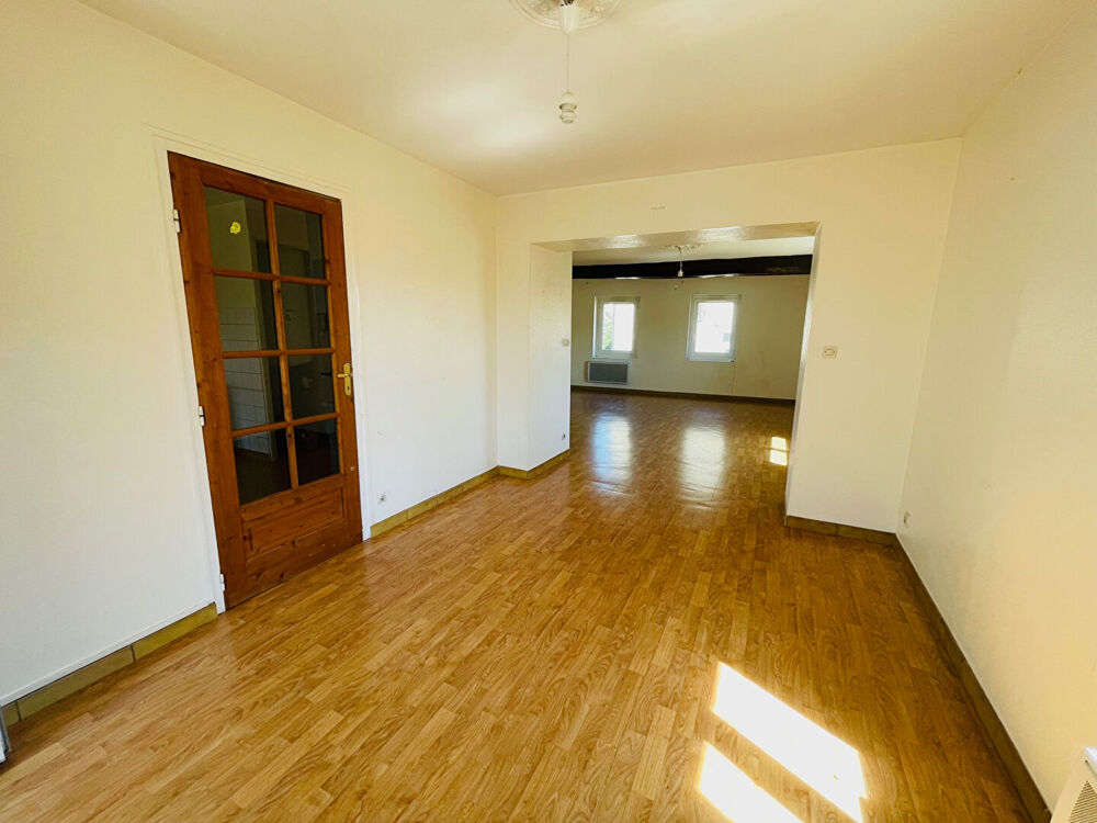 Ensemble immobilier Nanteuil Les Meaux 150 m2
