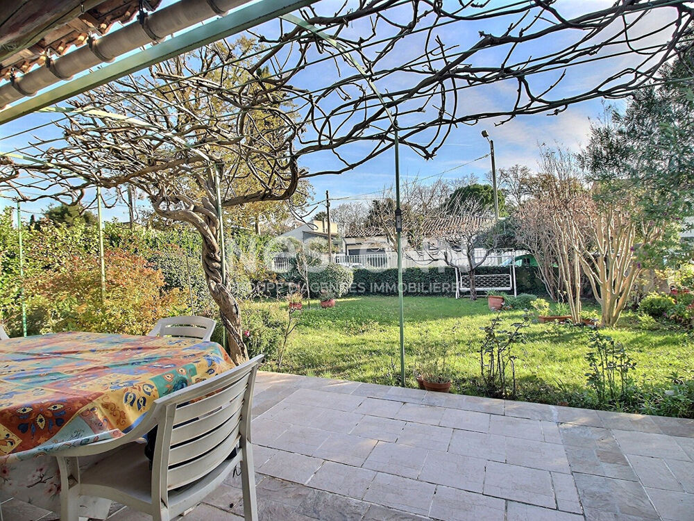 Vente Maison Maison de plein pied de 113 m3 avec sous sol  et garage sur une parcelle de 577 m2 de terrain Avignon
