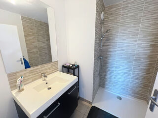  Appartement � vendre 4 pi�ces 85 m�