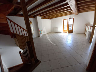  Maison à louer 6 pièces 114 m²