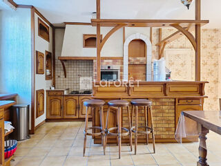  Maison  vendre 9 pices 185 m