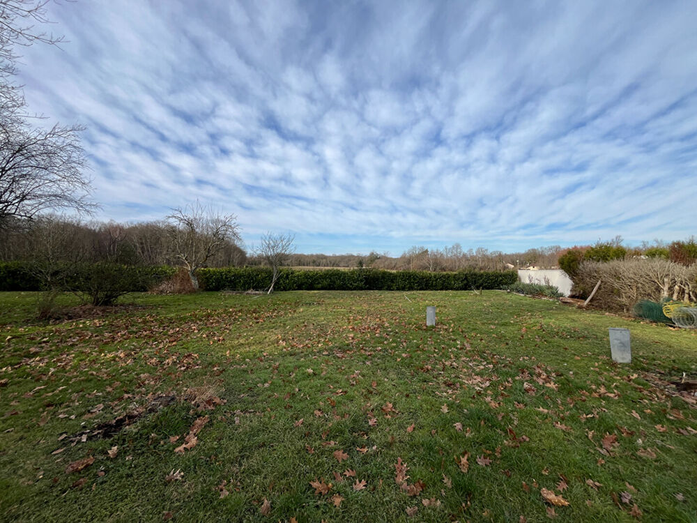 Vente Terrain A vendre LA TRANCLIERE , Terrain constructible hors lotissement, Non viabilisé. La trancliere