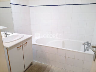  Appartement à louer 3 pièces 54 m²