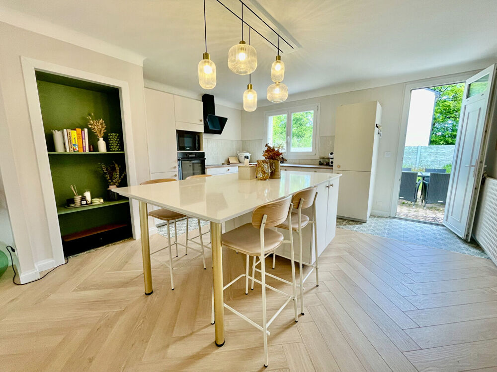 Vente Maison MAISON - 150M² - 3 CHAMBRES - GARAMBEAU - DEPENDANCE Treillieres