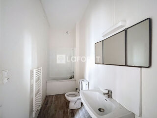  Immeuble � vendre 6 pi�ces 133 m�