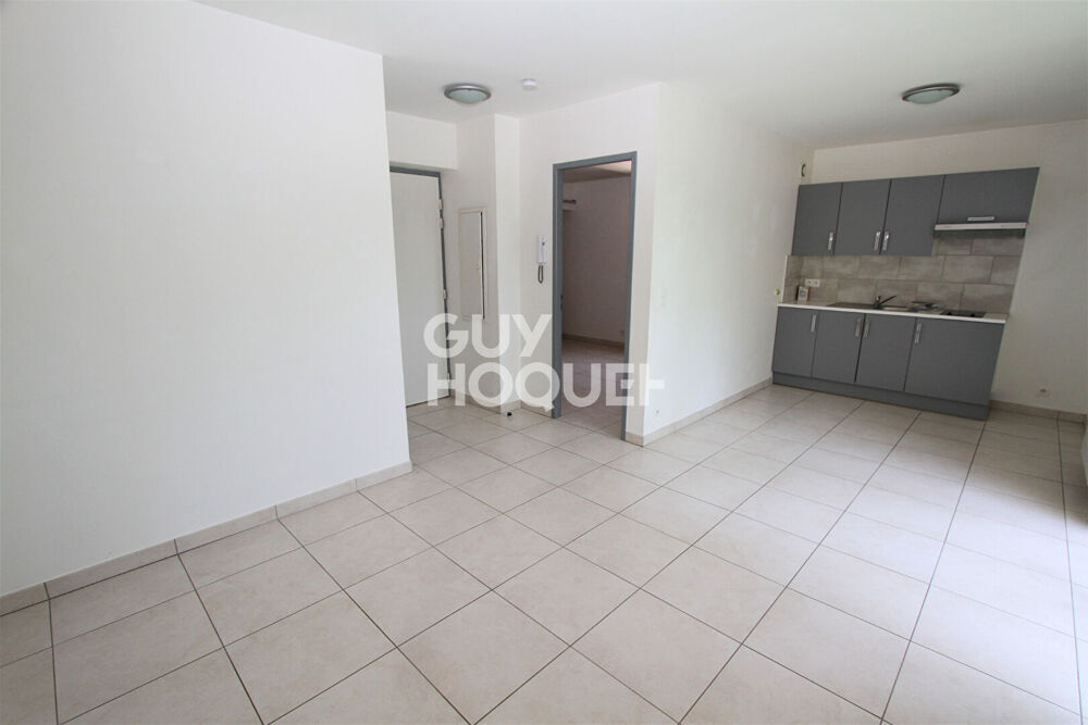 Location Appartement A louer - Appartement T2 avec balcon, vue sur les Albères et stationnement - Location à l'année Montescot