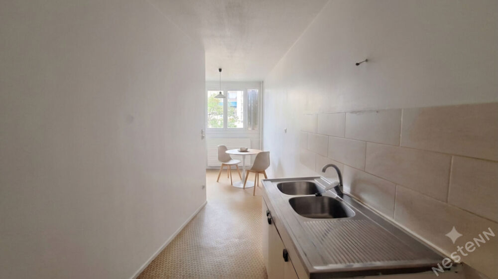 A vendre Appartement T3 2 chambres, proximité du centre-ville, résidence sécurisée avec gardien